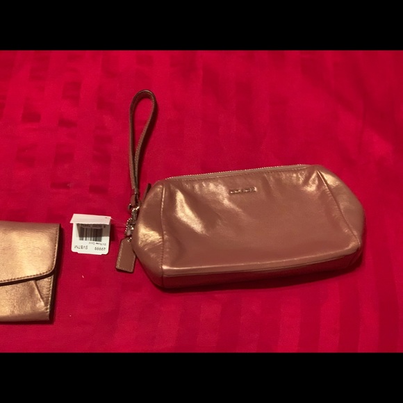 Rose gold Madison Authentic Coach bag set - Picture 4 of 8